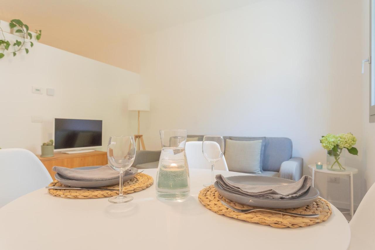 Ginepro & Salvia Apartments In Como By Rent All 코모 외부 사진