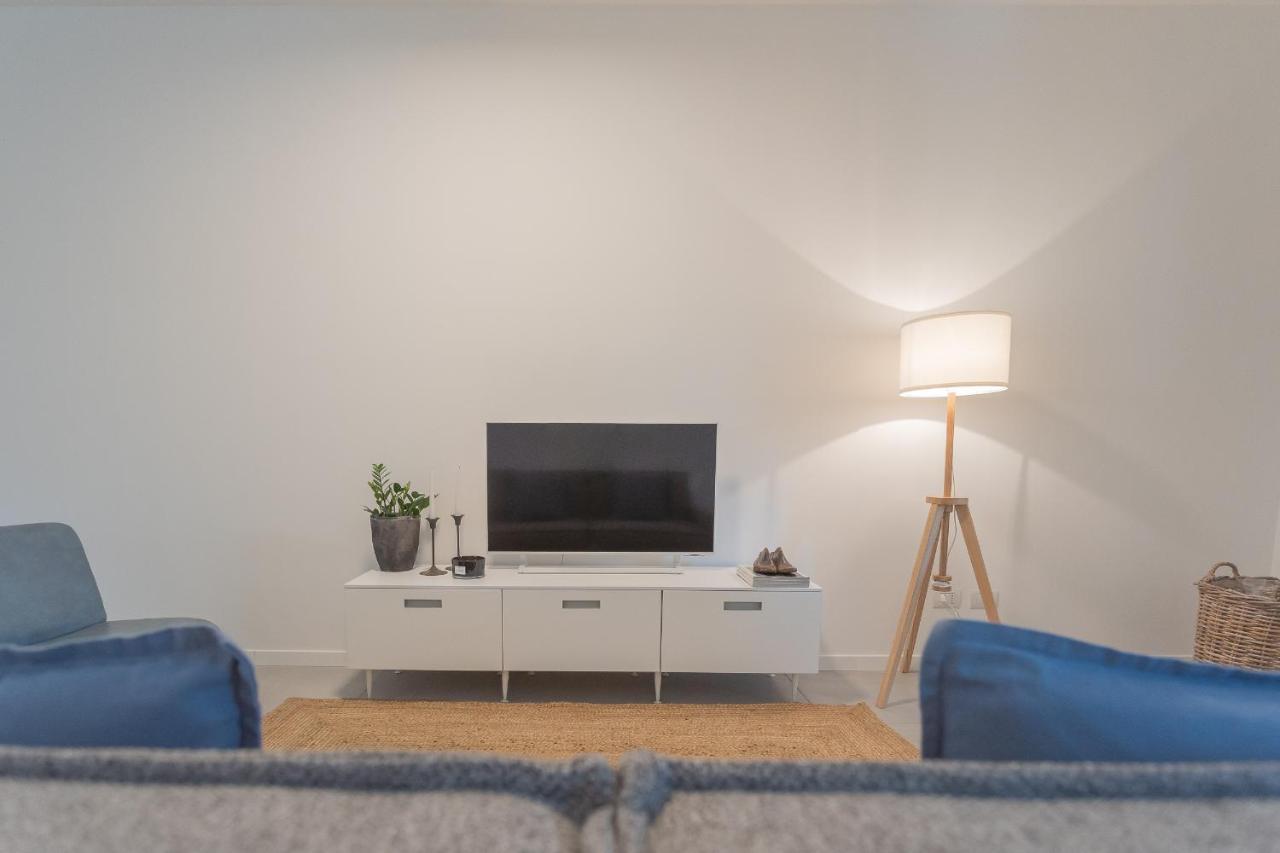 Ginepro & Salvia Apartments In Como By Rent All 코모 외부 사진