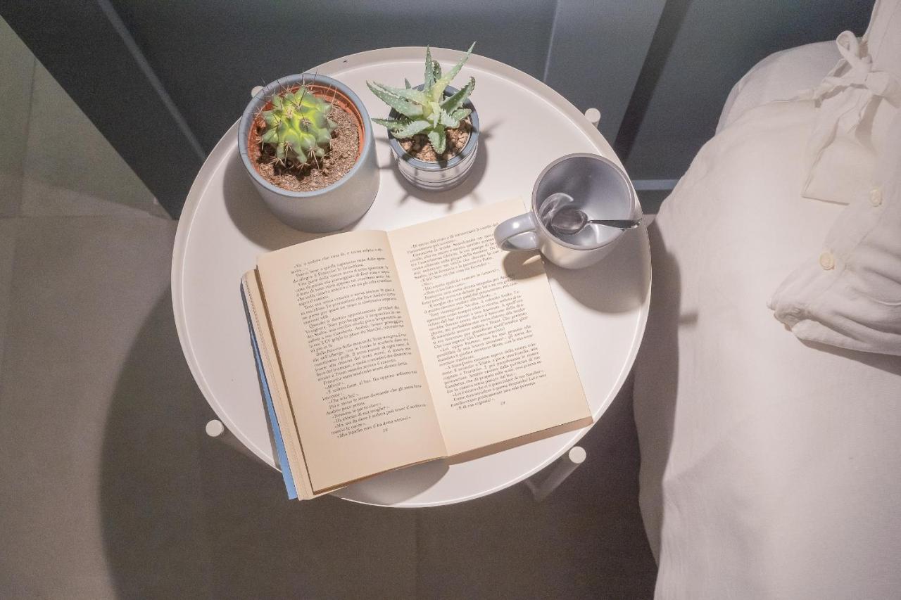 Ginepro & Salvia Apartments In Como By Rent All 코모 외부 사진